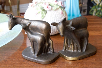 $135 Very rare cast iron Hubley bookends of doe and fawn. USA circa 1890-1930.
